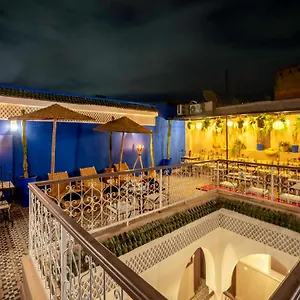 Riad Tarba &